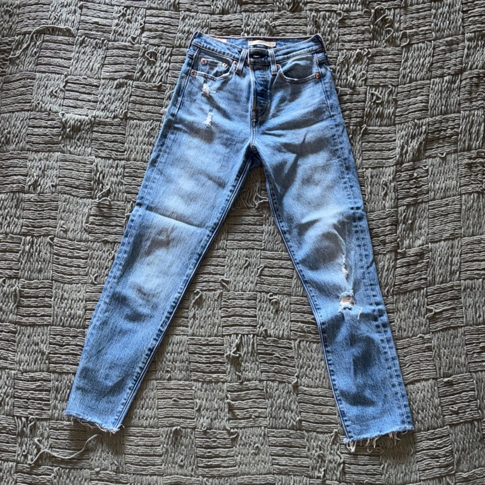 Levi's Light Blue Straight Leg Women's Jeans